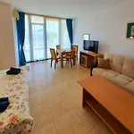 Trakia Plaza Апартаменты Солнечный берег