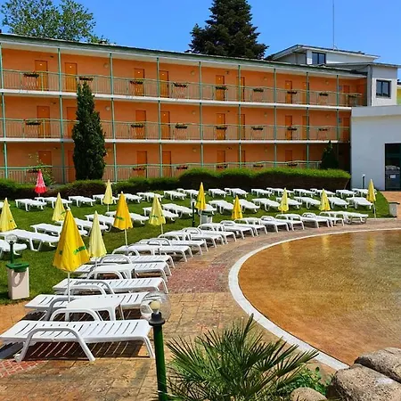 Trakia Plaza 公寓