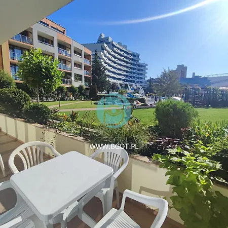 Trakia Plaza 阳光海滩